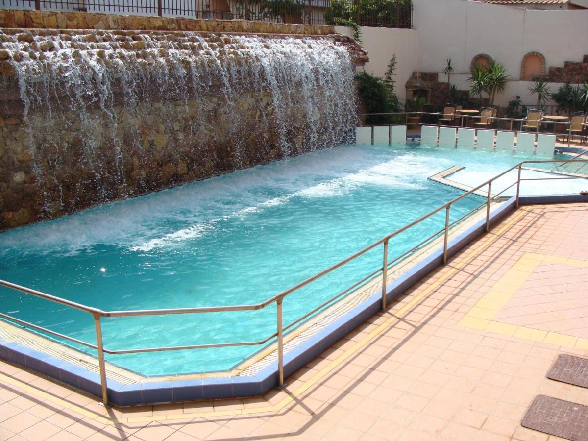 Kapolos Spa Hotel Loutra Edipsou  Exteriér fotografie